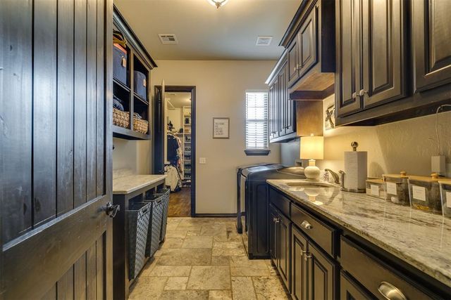 3600 Wimberley Creek Drive, Yukon, OK 73099