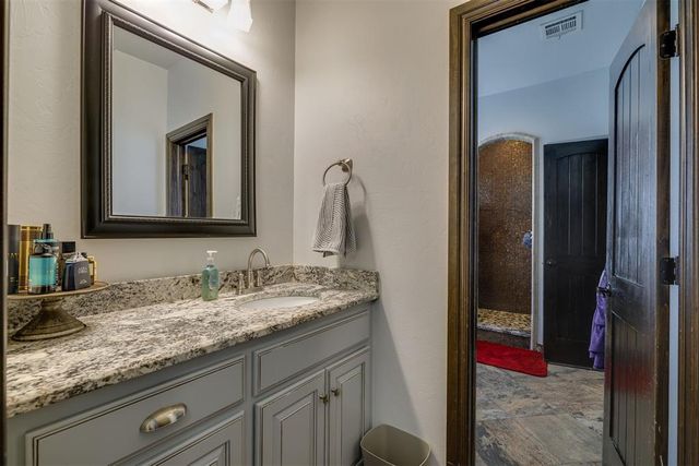 3600 Wimberley Creek Drive, Yukon, OK 73099