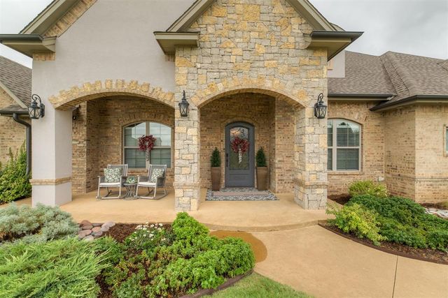 3600 Wimberley Creek Drive, Yukon, OK 73099