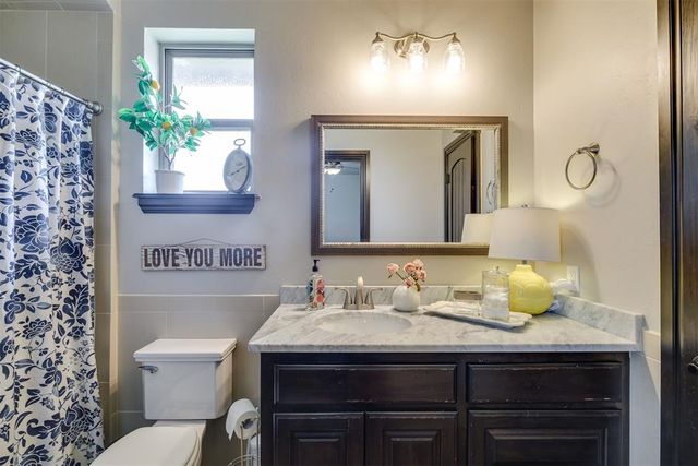 3600 Wimberley Creek Drive, Yukon, OK 73099