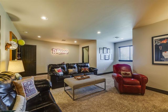 3600 Wimberley Creek Drive, Yukon, OK 73099