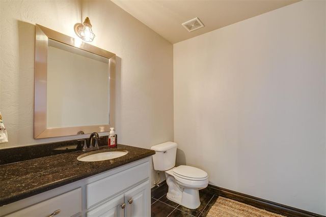 3600 Wimberley Creek Drive, Yukon, OK 73099