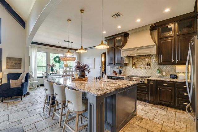 3600 Wimberley Creek Drive, Yukon, OK 73099