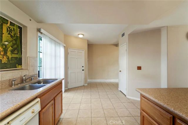 16008 La Salle Avenue 11, Gardena, CA 90247