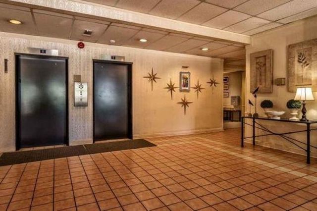 2277 Union Ave Apt 611, Memphis, TN 38104