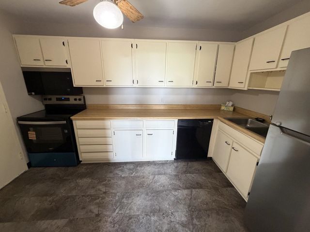 2277 Union Ave Apt 611, Memphis, TN 38104