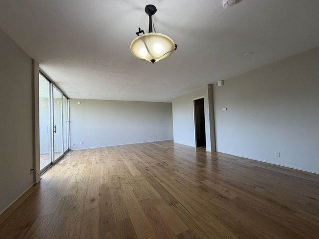 2277 Union Ave Apt 611, Memphis, TN 38104