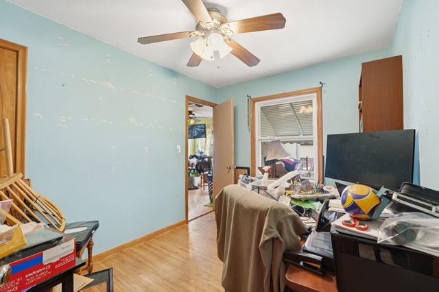 821 Howard Street N, Saint Paul, MN 55119