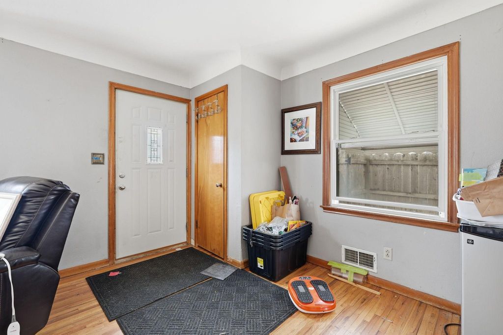 821 Howard Street N, Saint Paul, MN 55119 — photo 3