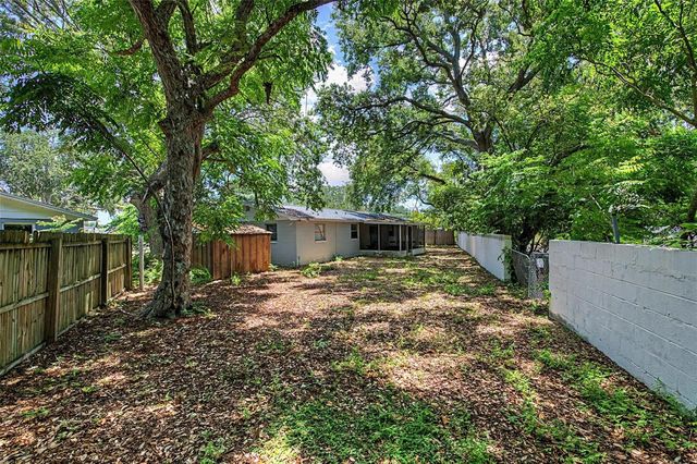 11592 110TH TERRACE, Largo, FL 33778