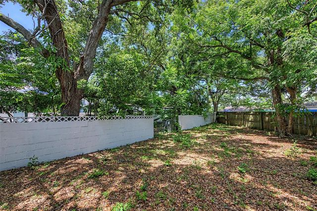11592 110TH TERRACE, Largo, FL 33778