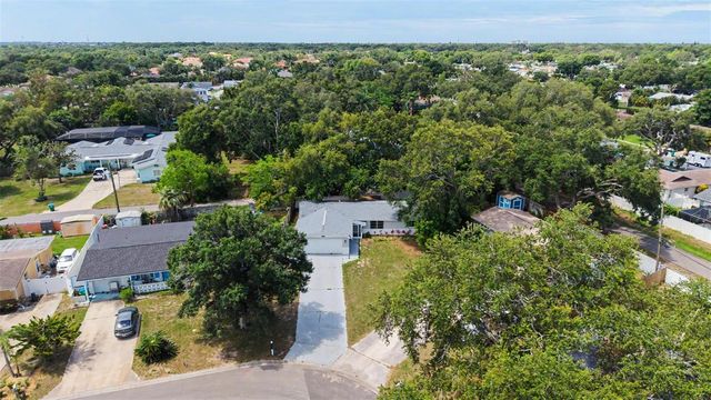 11592 110TH TERRACE, Largo, FL 33778