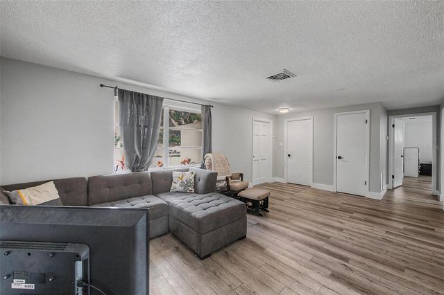 11592 110TH TERRACE, Largo, FL 33778