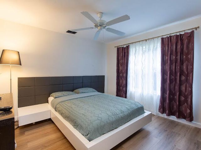 6155 Golf Villas Drive, Boynton Beach, FL 33437