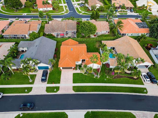 6155 Golf Villas Drive, Boynton Beach, FL 33437
