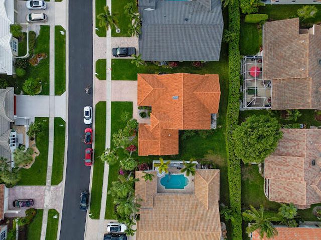 6155 Golf Villas Drive, Boynton Beach, FL 33437