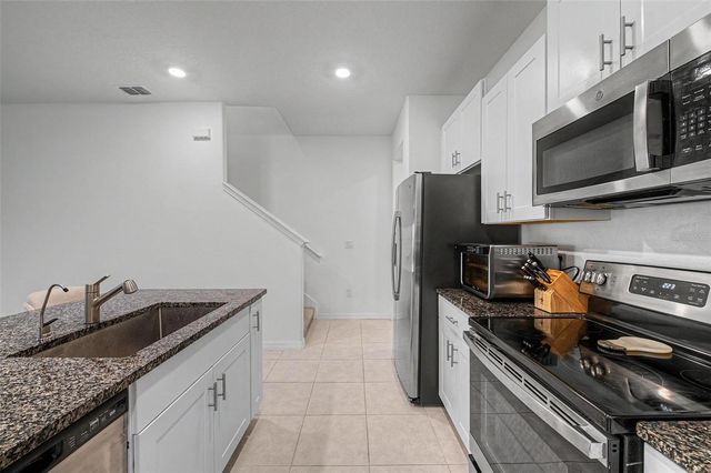 4731 TUSCAN LOON DRIVE, Tampa, FL 33619