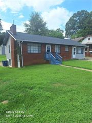 1422 NE 25th Street, Winston-salem, NC 27105