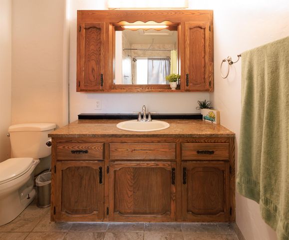 905 E Cleveland Avenue, Fruita, CO 81521