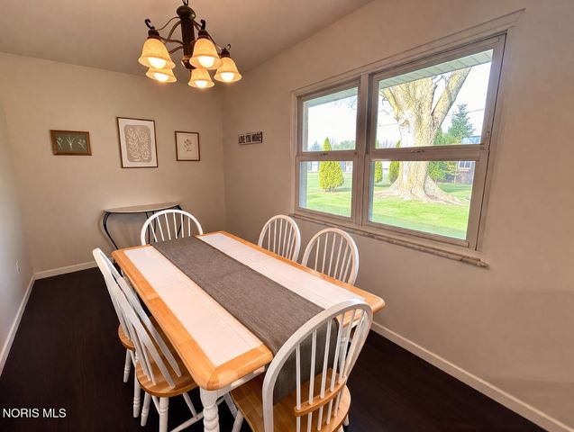 410 Overlook Drive, Waterville, OH 43566