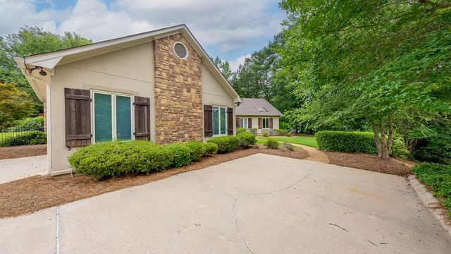 4 Stonewood Court, Columbus, GA 31904