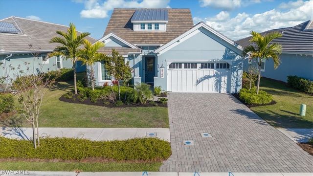 8766 Calypso CT, Naples, FL 34112