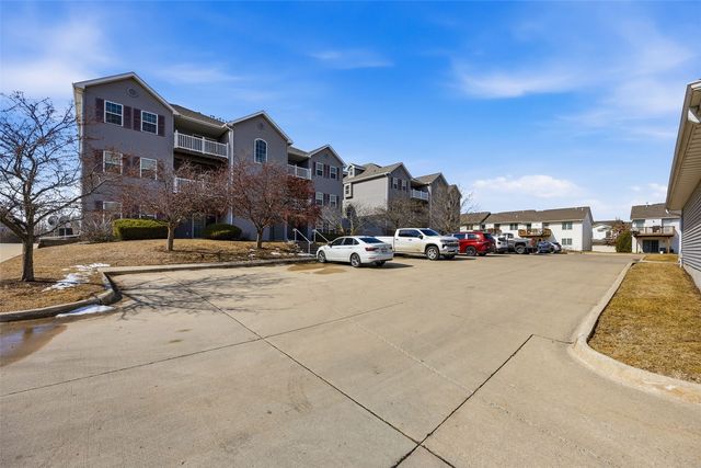 900 Rachael Street 304, North Liberty, IA 52317