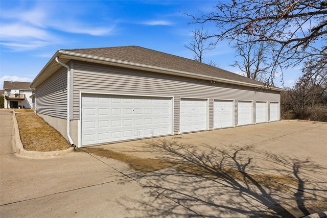 900 Rachael Street 304, North Liberty, IA 52317