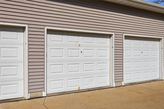 900 Rachael Street 304, North Liberty, IA 52317