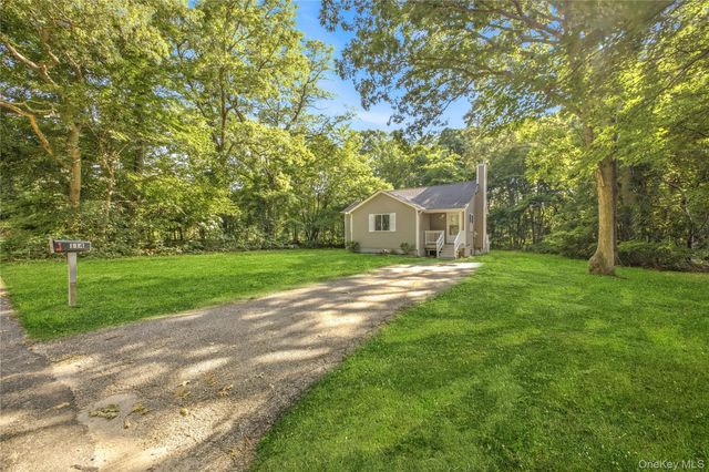 114 Wilson Avenue, Medford, NY 11763