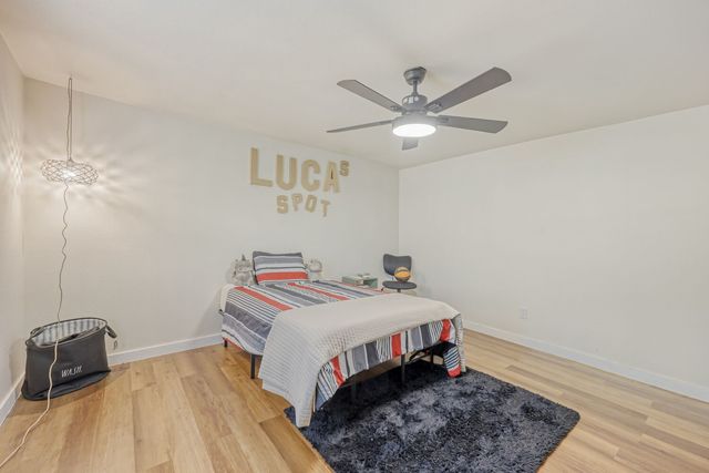 207 Young Street, Waxahachie, TX 75165