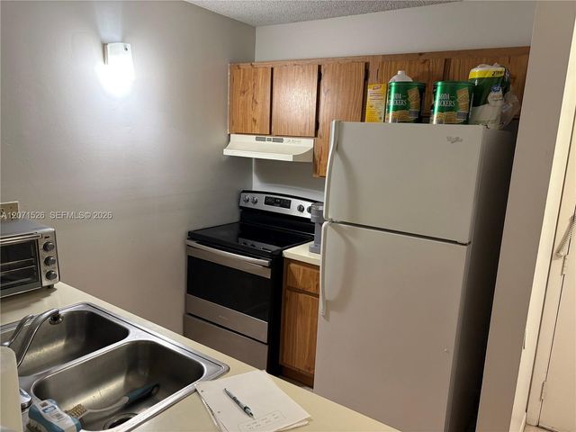 2771 Riverside Drive 517-A, Coral Springs, FL 33065