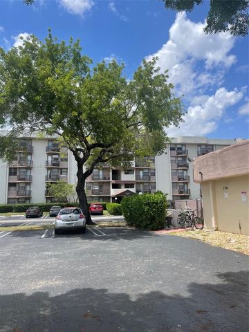 2771 Riverside Drive 517-A, Coral Springs, FL 33065