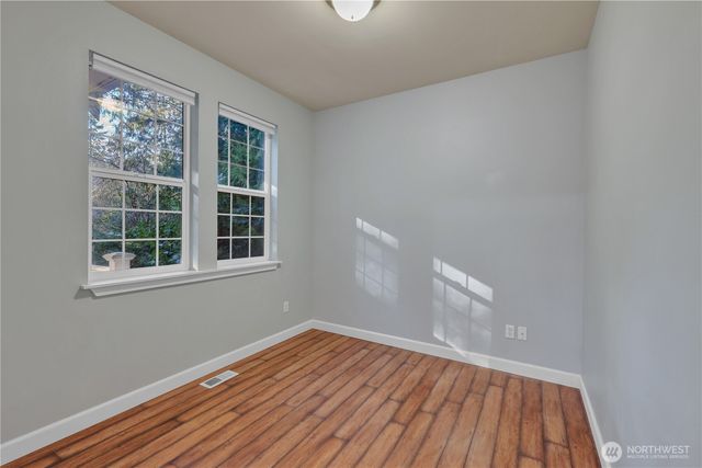 2507 Creviston Road SW, Lakebay, WA 98349