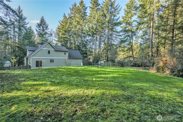 2507 Creviston Road SW, Lakebay, WA 98349