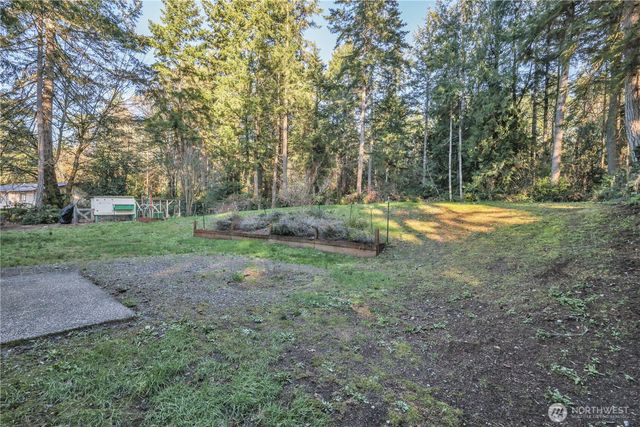 2507 Creviston Road SW, Lakebay, WA 98349