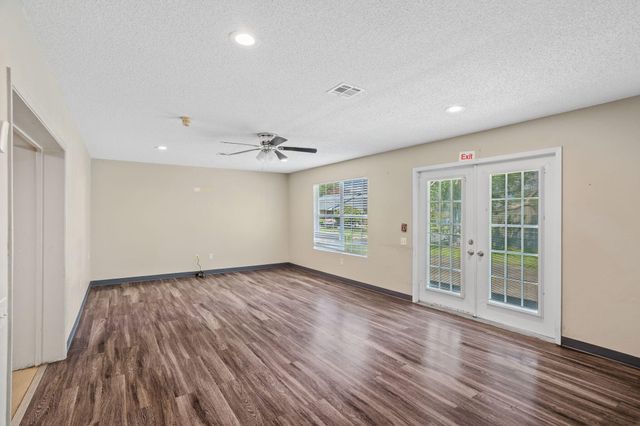 2108 Pear St Street, Deridder, LA 70634