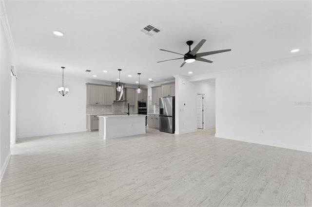 7421 NOTCHED PINE BEND, Wesley Chapel, FL 33545