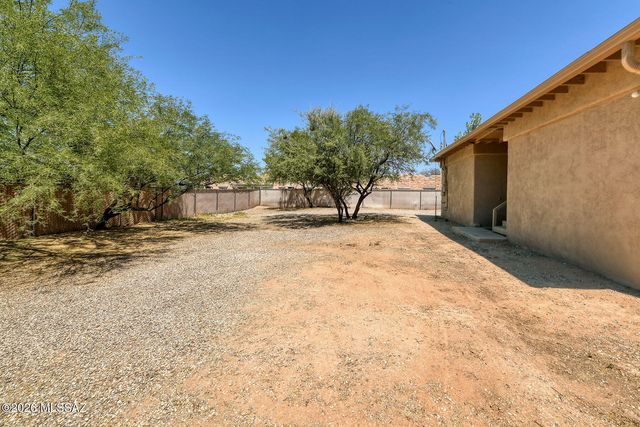 1011 E Halcyon Road, Tucson, AZ 85719