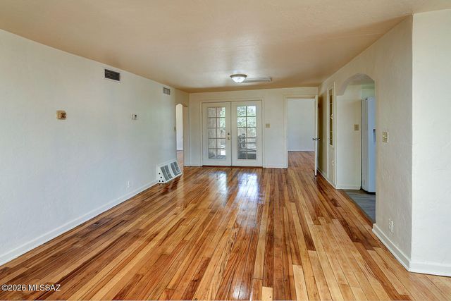 1011 E Halcyon Road, Tucson, AZ 85719