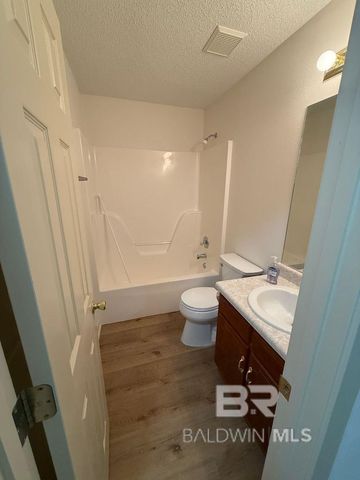 317 E Orange Avenue, Foley, AL 36535