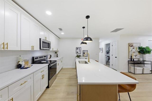 4979 Sheila Lane, Stone Mountain, GA 30083