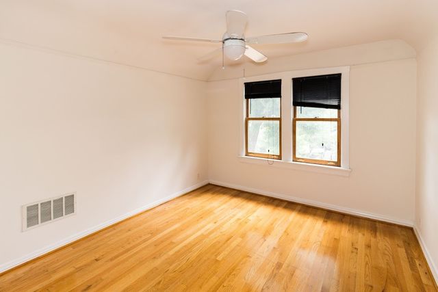 3246 N Richmond Street, Chicago, IL 60618