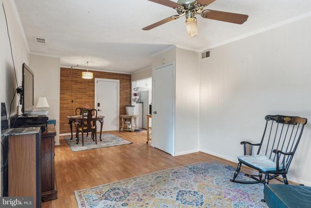 6935 KENFIG DR, Falls Church, VA 22042