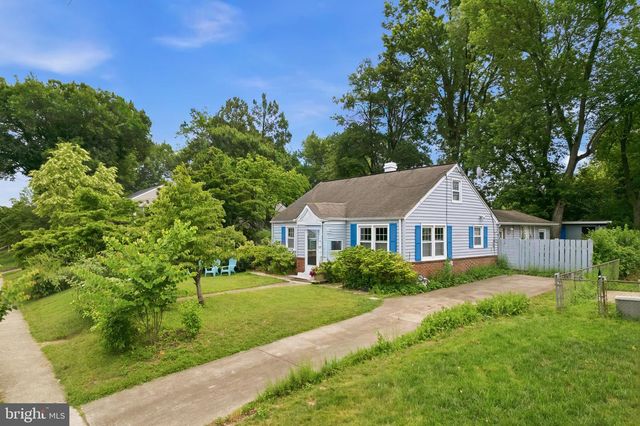 6935 KENFIG DR, Falls Church, VA 22042