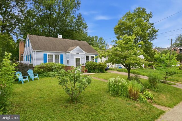 6935 KENFIG DR, Falls Church, VA 22042