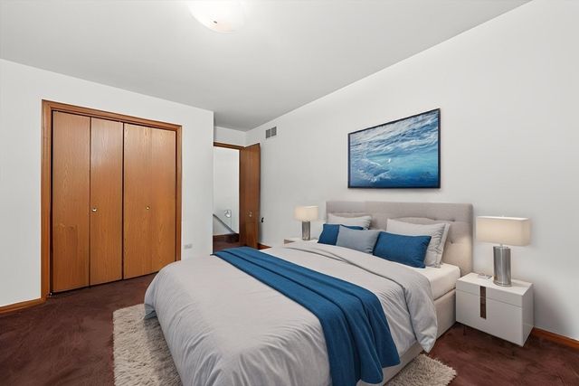 4343 W Emerald Way Street, Alsip, IL 60803