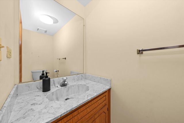 4343 W Emerald Way Street, Alsip, IL 60803