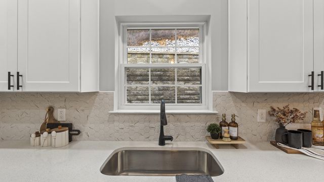 7317 Majestic Hill Drive, Chattanooga, TN 37421