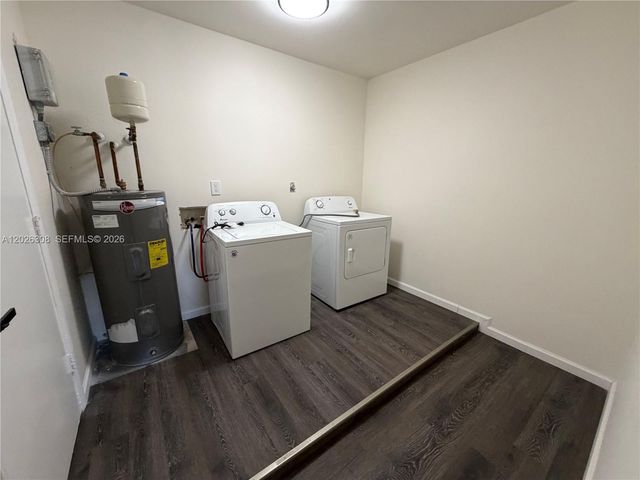 653 NE Atlas Avenue, Palm Bay, FL 32905